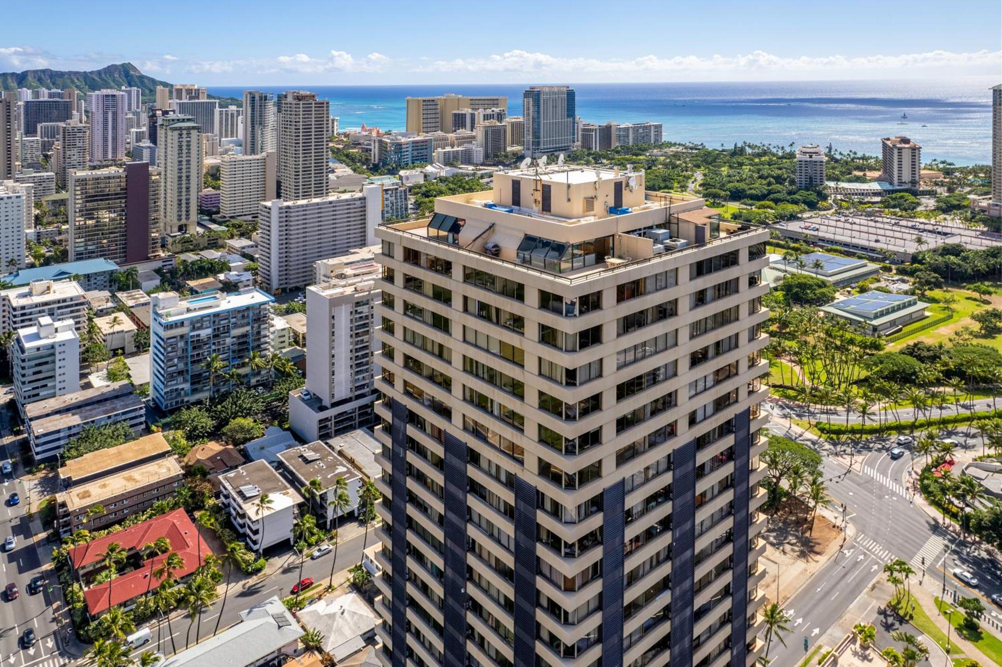 Ferienwohnung Hawaiian Monarch Penthouse 402 Honolulu Exterior foto